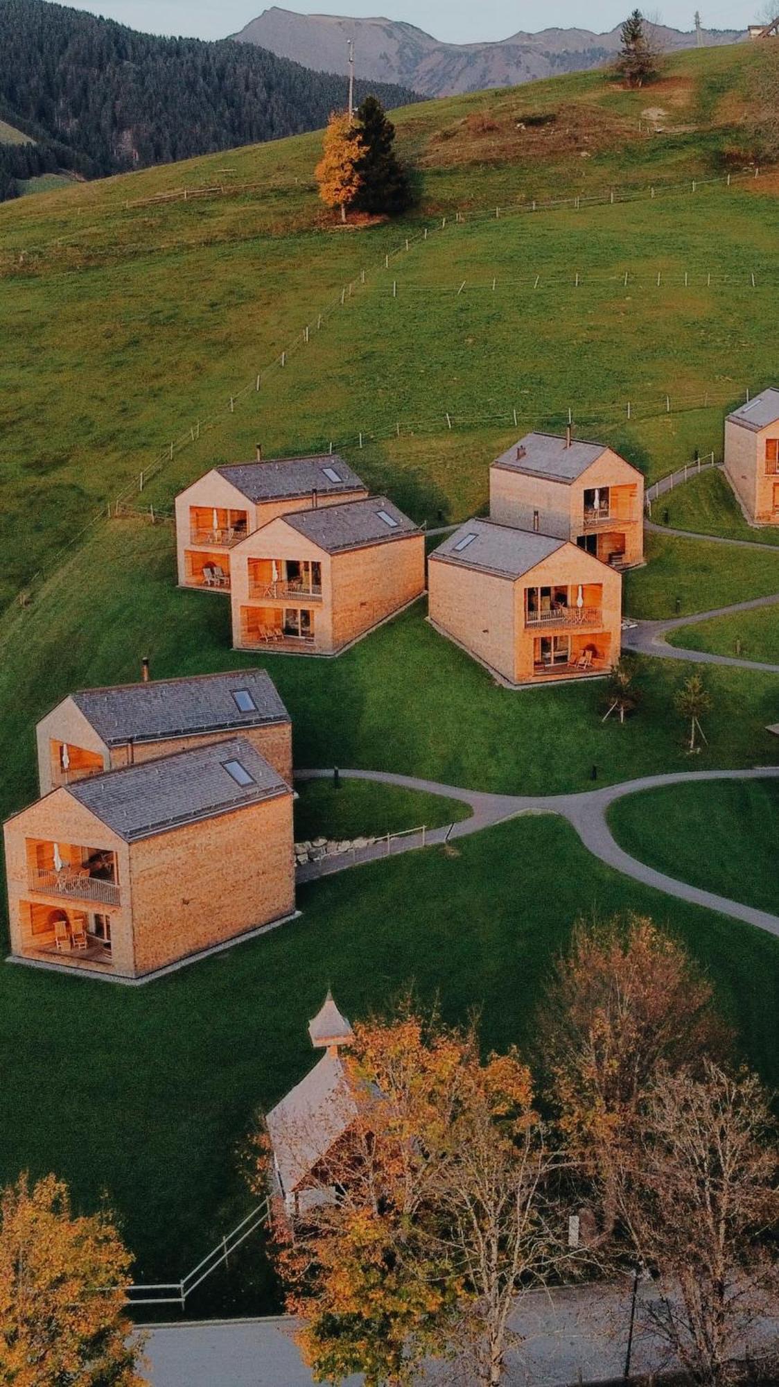 Peterhof Chalets Batschuns ภายนอก รูปภาพ